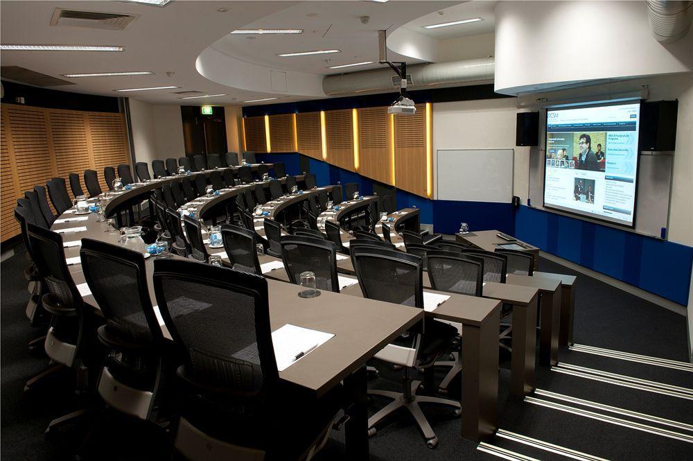 Lakeside Hotel And Conference Centre Sydney Exterior photo